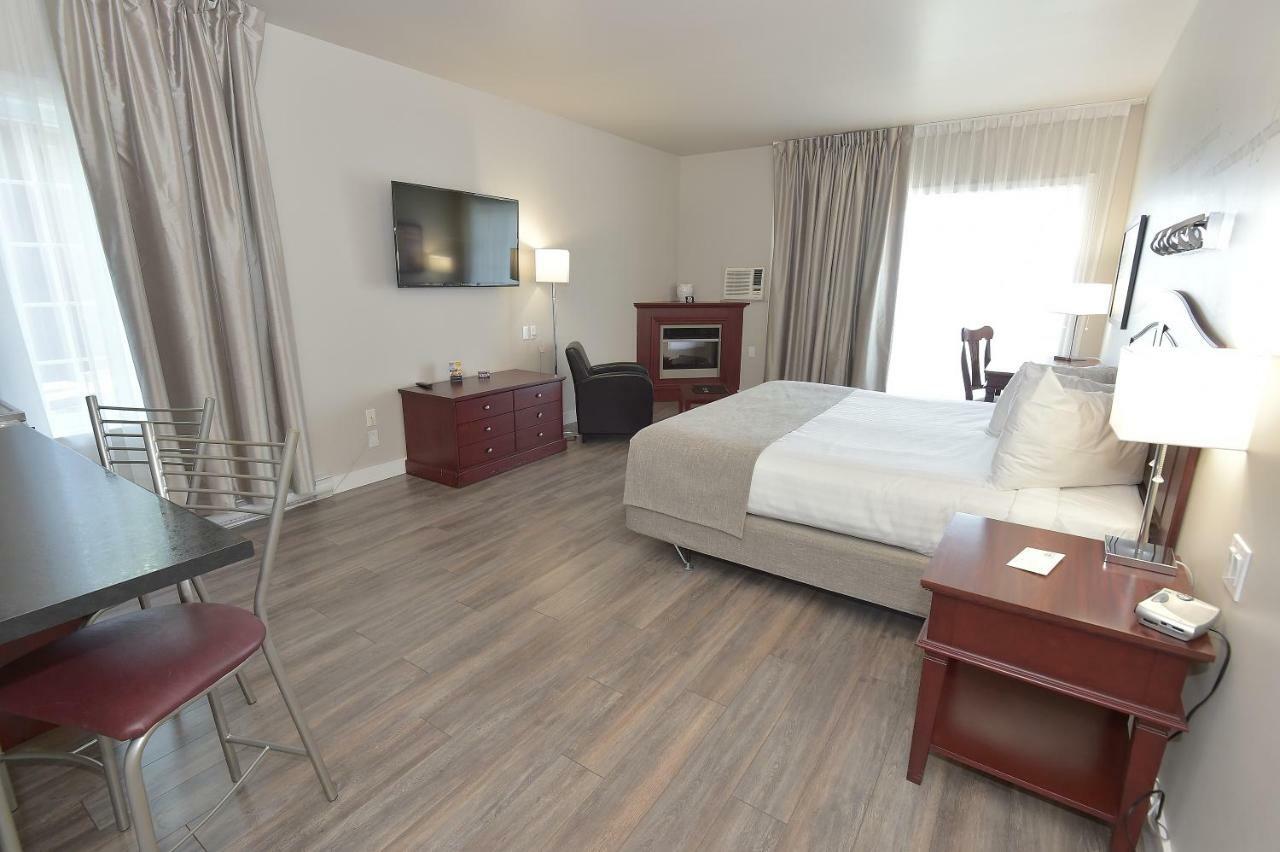 فندق Les Pavillons Du Petit Manoir Du Casino لا مالباي المظهر الخارجي الصورة